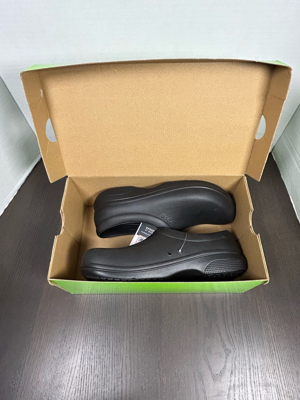 Crocs 205073-001 On The Clock Clogs Slip On Slip Resistant Work Shoes Men US 11